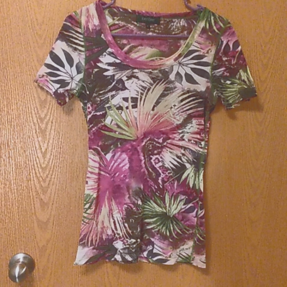 Karen Kane tropical print tee shirt vintage